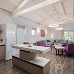 Design Sole Svetvincenat